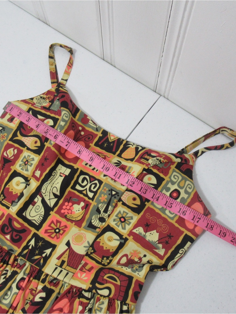 Pinup Couture Tiki-style novelty print Dress Size Large - Picture 3 of 13